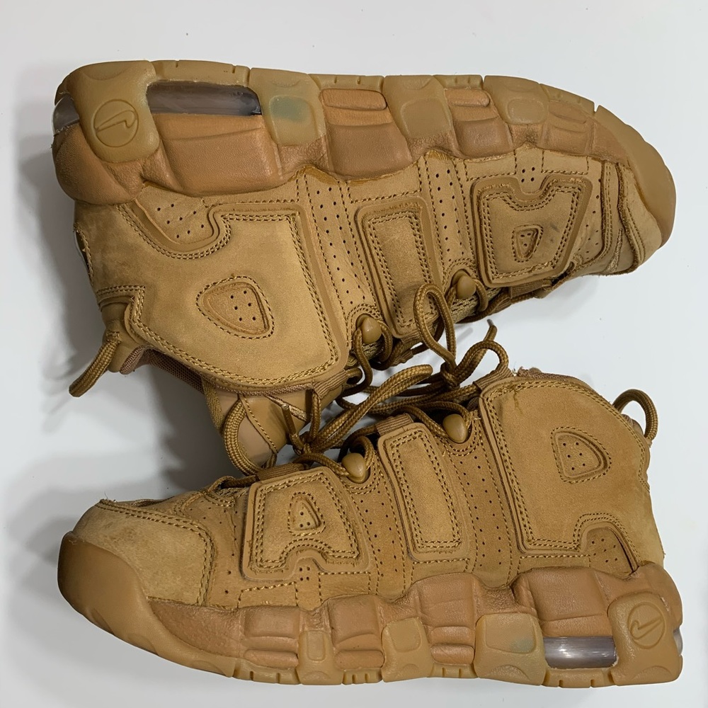 Nike air more uptempo